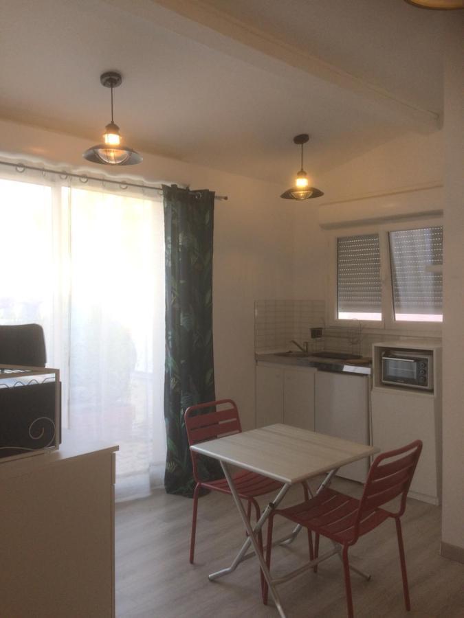 La Calanq'Aise Bed & Breakfast Marseille Exterior photo
